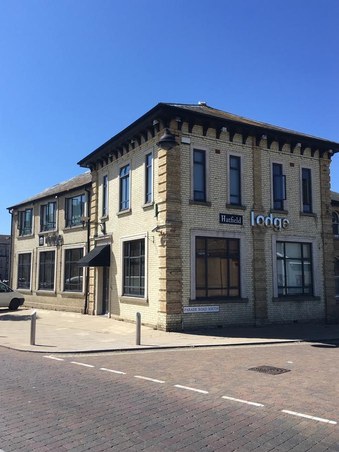 Hatfield Lodge 洛斯托夫特 外观 照片